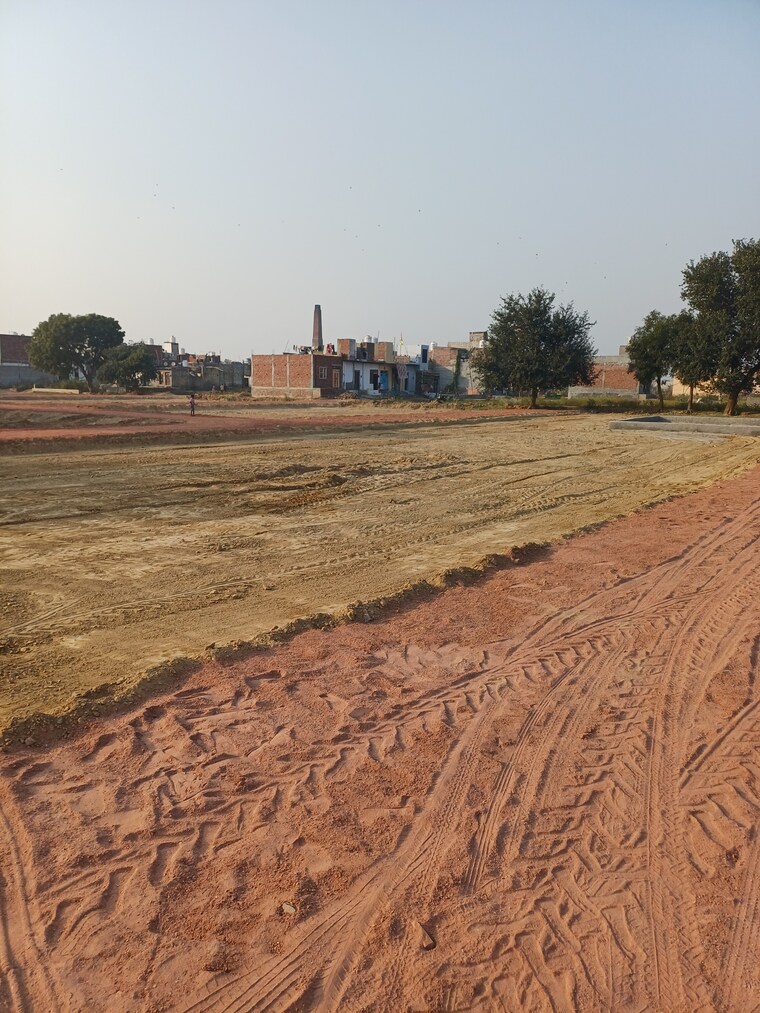 undefined, bhopani  136 Sq.Yd. Plot In Bhopani Faridabad 9586337