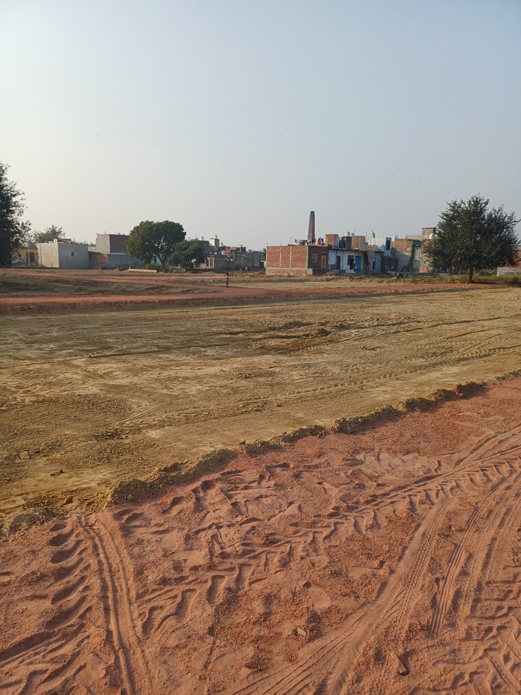 undefined, bhopani  136 Sq.Yd. Plot In Bhopani Faridabad 9586337