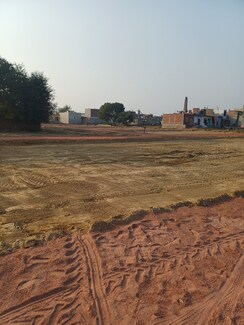 Plot For Sale in Bhopani