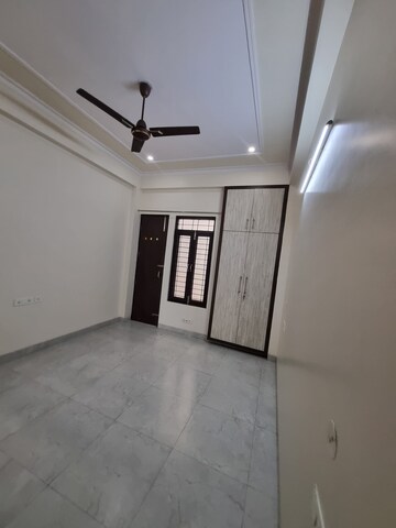 Room in  Pg at Gomti Nagar – for Rent