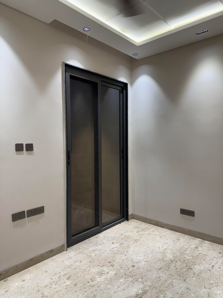 undefined, lajpat nagar 2 Bedroom 900 Sq.Ft. Builder Floor In Lajpat Nagar Delhi 9586353