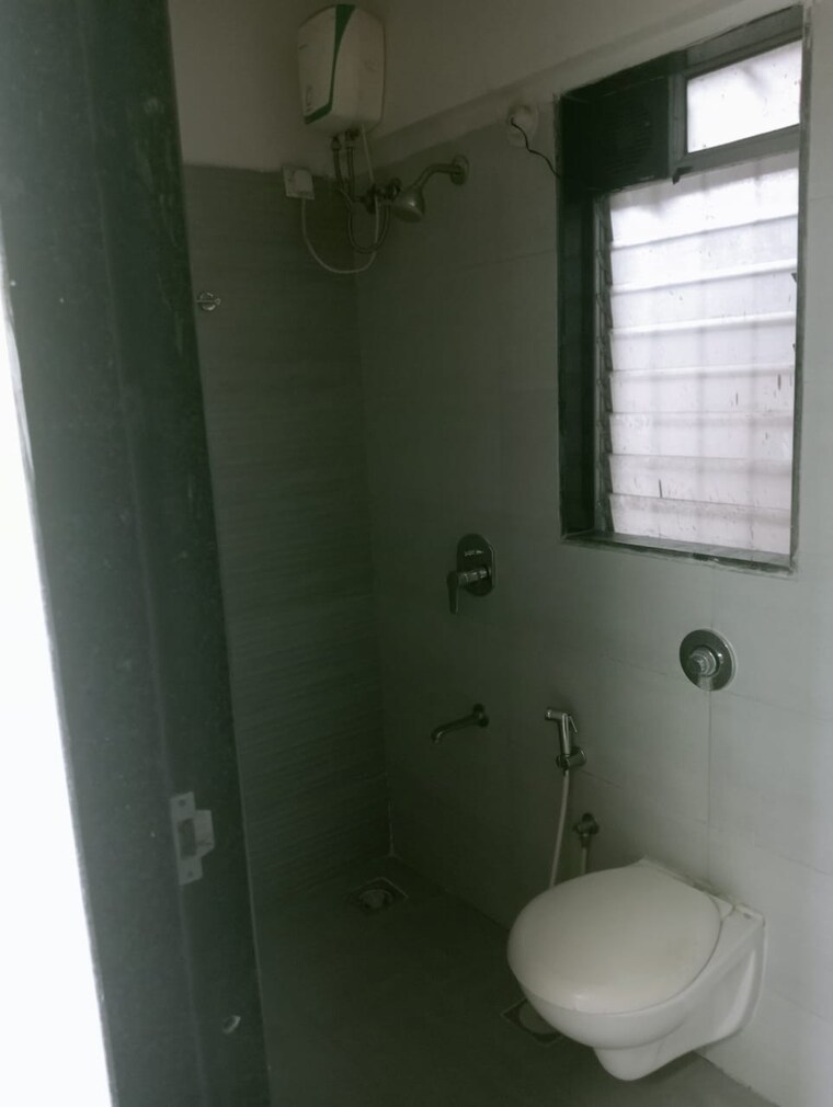 Attached Bathroom, aishwarya-heights-jogeshwari-east 1 Bedroom 369 Sq.Ft. Apartment In Jogeshwari East Mumbai 9586386