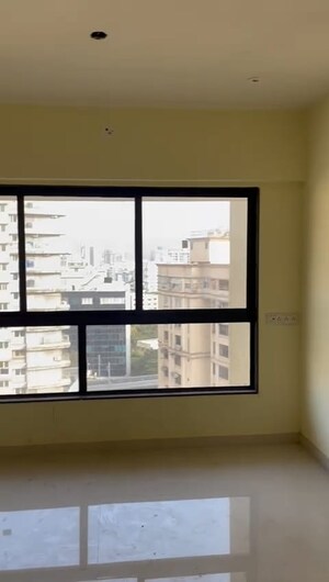 Room in 3 BHK Apartment at Chandak Stella, Goregaon West – for Sale
