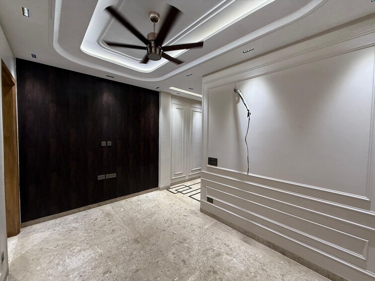 Cover Image, lajpat nagar 2 Bedroom 900 Sq.Ft. Builder Floor In Lajpat Nagar Delhi 9586409