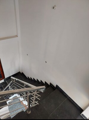 Furnished Amenities in 3 BHK Independent House at Gomti Nagar – for Rent