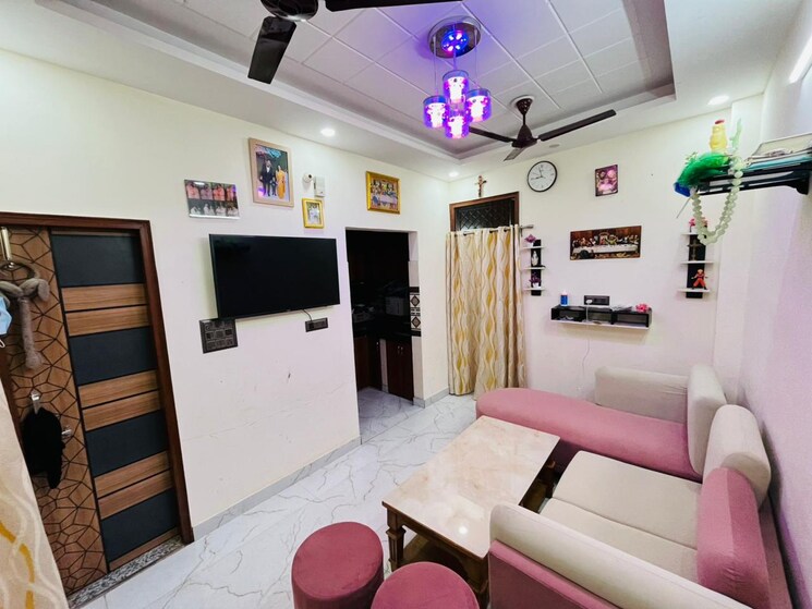 Living Room, madangir 1 Bedroom 50 Sq.Yd. Independent House In Madangir Delhi 9586560