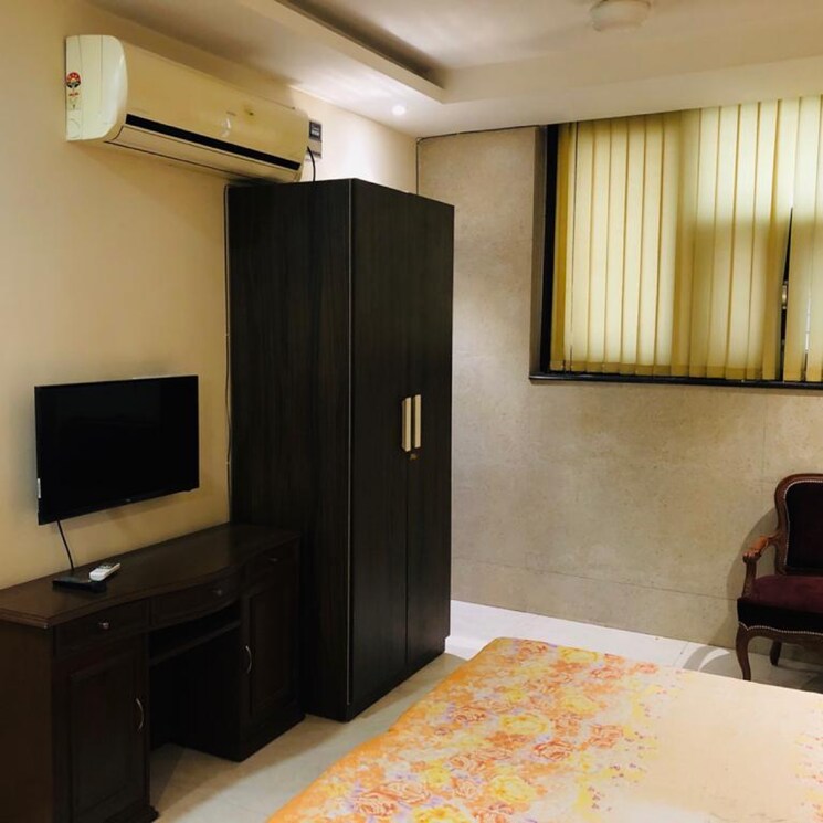 Bedroom, lajpat nagar i 1 Bedroom 500 Sq.Ft. Builder Floor In Lajpat Nagar I Delhi 9586590