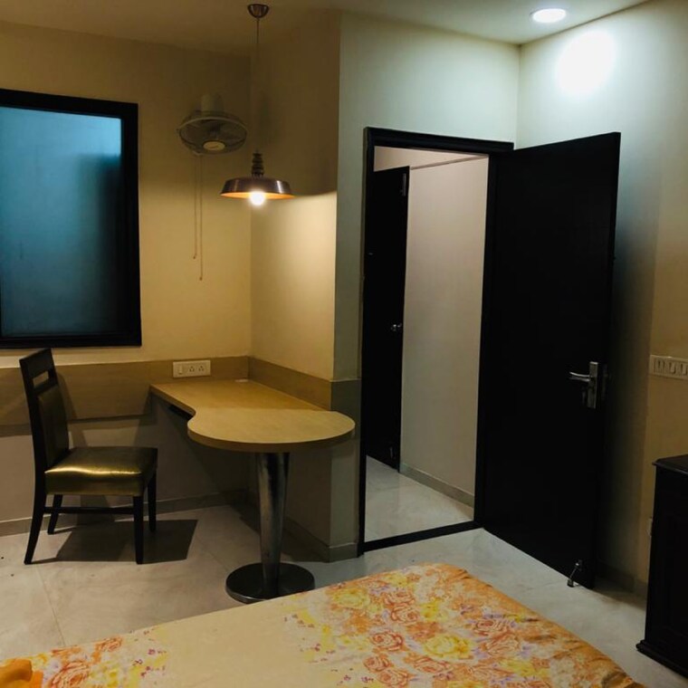 Bedroom, lajpat nagar i 1 Bedroom 500 Sq.Ft. Builder Floor In Lajpat Nagar I Delhi 9586590