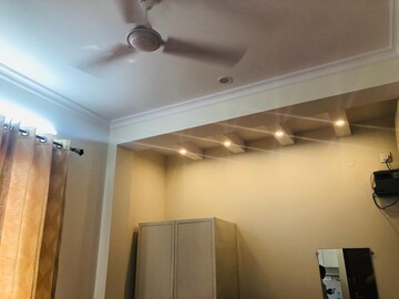 Furnished Amenities in 1 RK Penthouse at Jal Vihar Colony, Sector 46 – for Rent