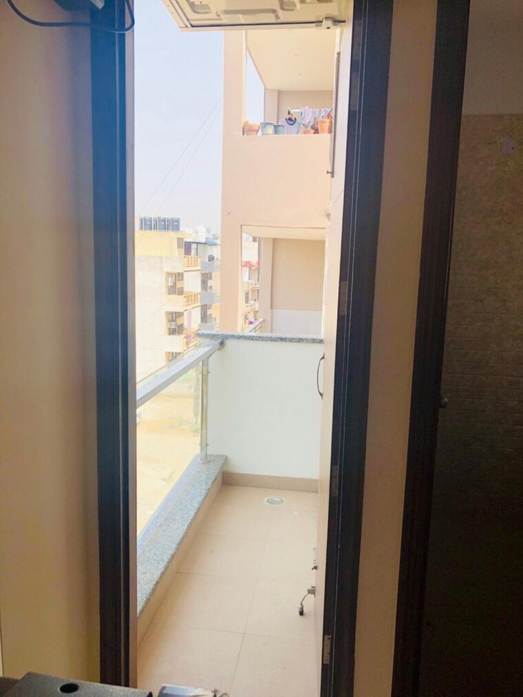 Balcony, jal-vihar-colony 1 RK 350 Sq.Ft. Penthouse In Sector 46 Gurgaon 9586600