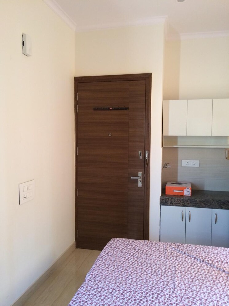 Bedroom, jal-vihar-colony 1 RK 350 Sq.Ft. Penthouse In Sector 46 Gurgaon 9586600