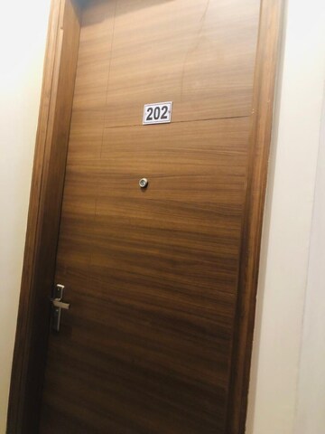 Room in 1 RK Penthouse at Jal Vihar Colony, Sector 46 – for Rent