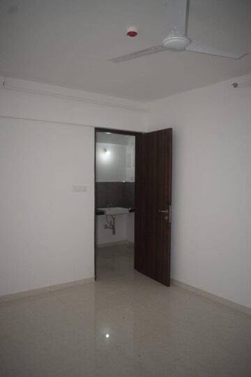 Room in 1 BHK Apartment at Kothari Tingre The Rose, Dhanori – for Rent