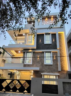 5 BHK + Pooja Room Villa For Sale in Sainikpuri