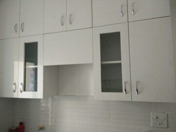 Room in 2.5 BHK Apartment at Gulshan Vivante, Sector 137 – for Sale