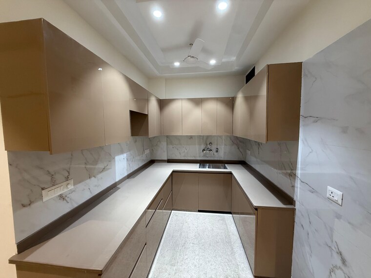 Kitchen, lajpat nagar 2 Bedroom 900 Sq.Ft. Builder Floor In Lajpat Nagar Delhi 9586640