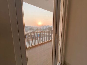 2 BHK Apartment For Sale in Smart World Gems, Sector 89