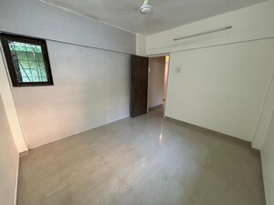 Room in 1 BHK Apartment at Bandra West – for Rent