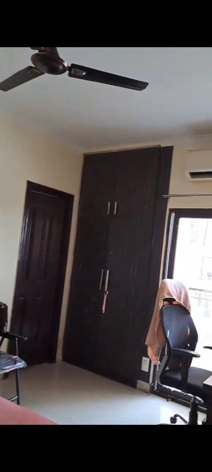 undefined, charms-castle 3 Bedroom 1500 Sq.Ft. Apartment In Raj Nagar Extension Ghaziabad 9587024