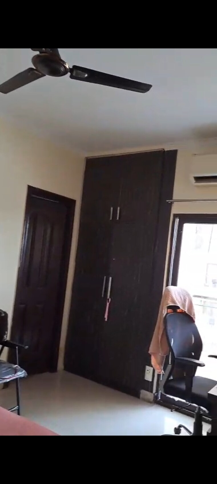 undefined, charms-castle 3 Bedroom 1500 Sq.Ft. Apartment In Raj Nagar Extension Ghaziabad 9587024