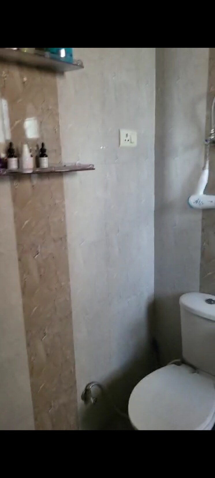 Bathroom, charms-castle 3 Bedroom 1500 Sq.Ft. Apartment In Raj Nagar Extension Ghaziabad 9587024