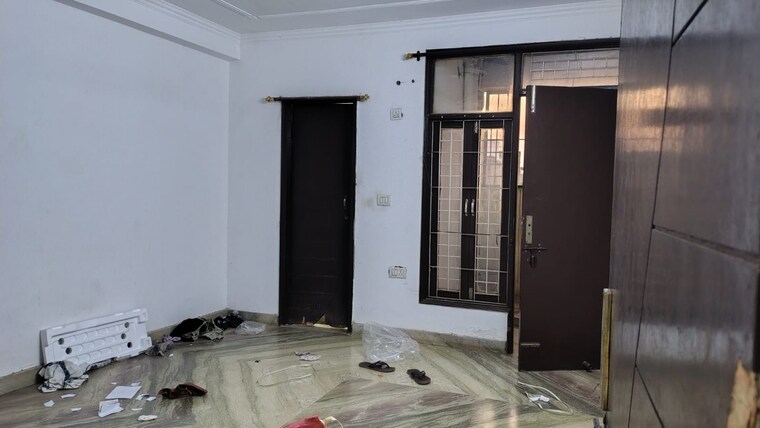 Room, saket 3 Bedroom 850 Sq.Ft. Builder Floor In Saket Delhi 9587113