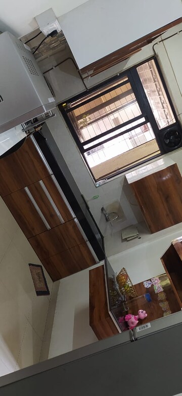 Furnished Amenities in 3 BHK Apartment at Sector 8 Kharghar – for Rent