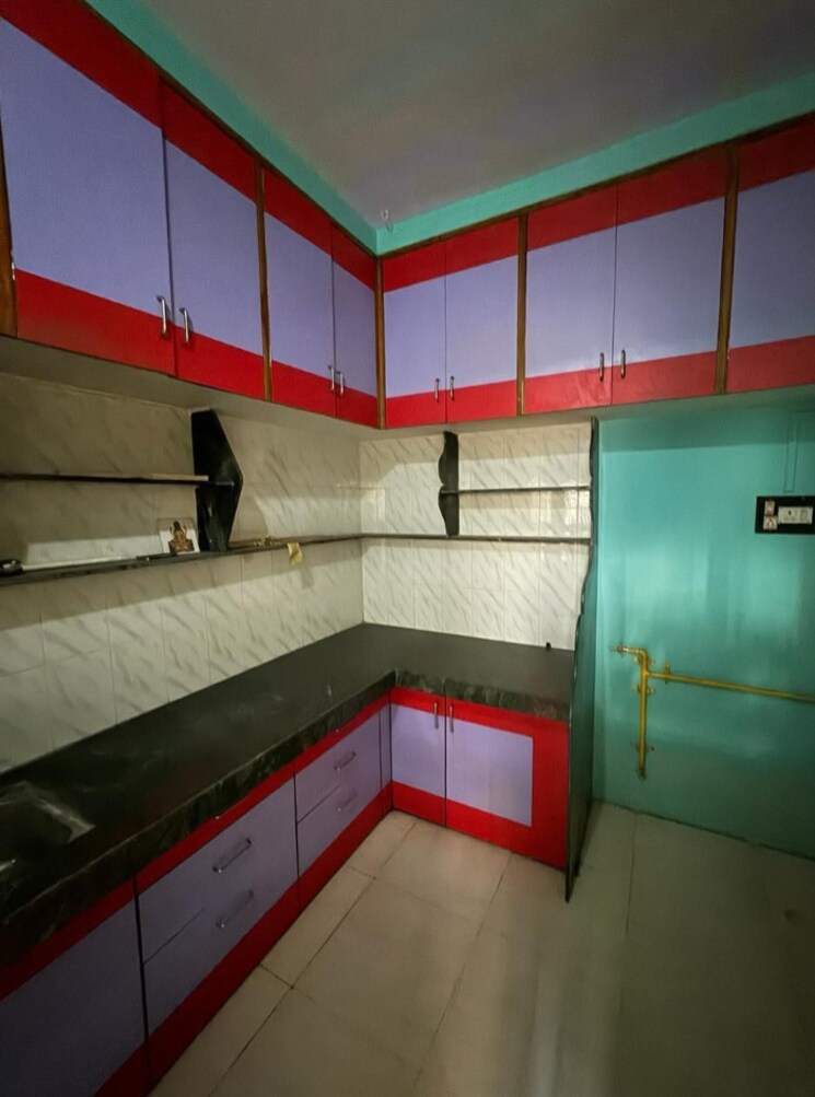 Kitchen, sayan 3 Bedroom 2500 Sq.Ft. Independent House In Sayan Surat 9587194