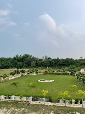  Plot For Sale in Sultanpur Road