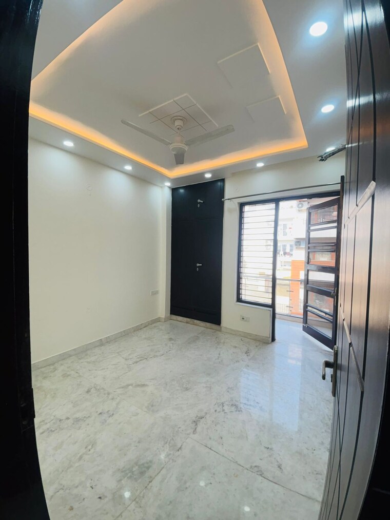 Room, sk-the-grand-city 6+ Bedroom 765 Sq.Ft. Independent House In Jewar Greater Noida 9587170