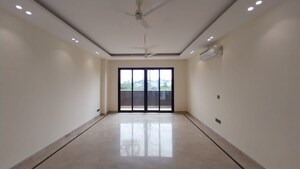 Room in 4 BHK Builder Floor at Sushant Lok I – for Sale