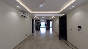 Room in 4 BHK Builder Floor at Sushant Lok I – for Sale