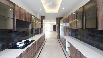 Building Lobby in 4 BHK Builder Floor at Sushant Lok I – for Sale