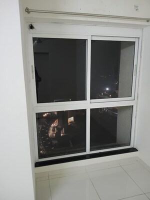 Furnished Amenities in 2 BHK Apartment at Godrej Emerald, Ghodbunder Road – for Rent