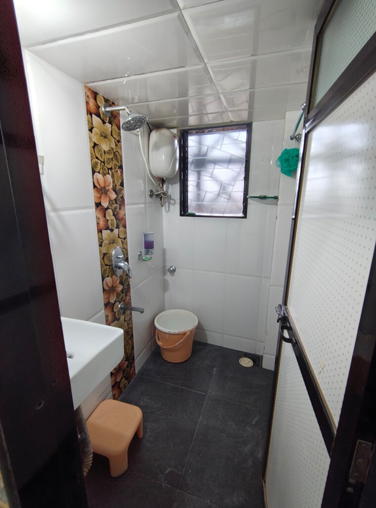 Bathroom, akshita-avenue 2 Bedroom 600 Sq.Ft. Apartment In Borivali West Mumbai 9587203