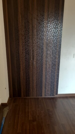 Bedroom in 4 BHK Apartment at BPTP Parkland Pride, Sector 77 – for Rent