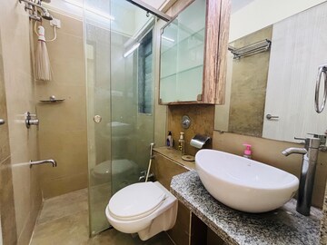 Bathroom in 4 BHK Apartment at Darsshan Ricco, Lower Parel – for Rent