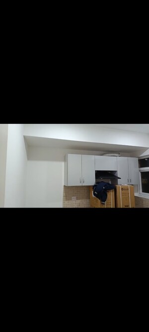 Room in 3 BHK Apartment at Emaar Gurgaon Greens, Sector 102 – for Rent