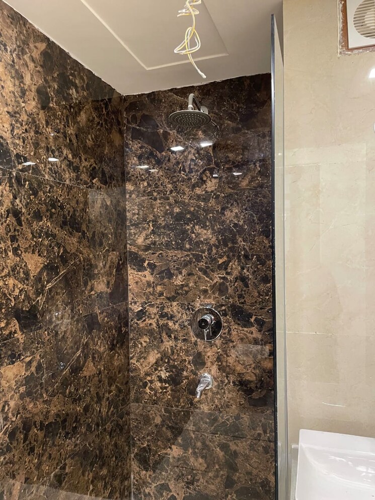 Attached Bathroom, amolik-residency 2.5 Bedroom 1100 Sq.Ft. Builder Floor In Sector 86 Faridabad 9587445