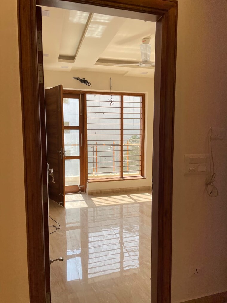 Room, amolik-residency 2.5 Bedroom 1100 Sq.Ft. Builder Floor In Sector 86 Faridabad 9587445