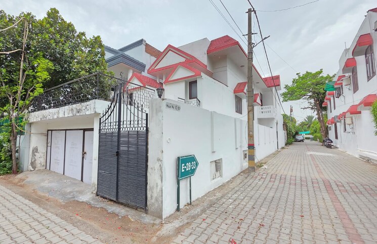 Exterior View, saket 4 Bedroom 2000 Sq.Ft. Independent House In Saket Delhi 9587503