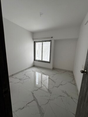 Room in 2 BHK Apartment at Koregaon Park Annexe – for Rent