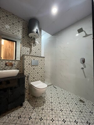 Bathroom in 1 BHK Builder Floor at Ansal Sushant Lok I, Sector 43 – for Rent
