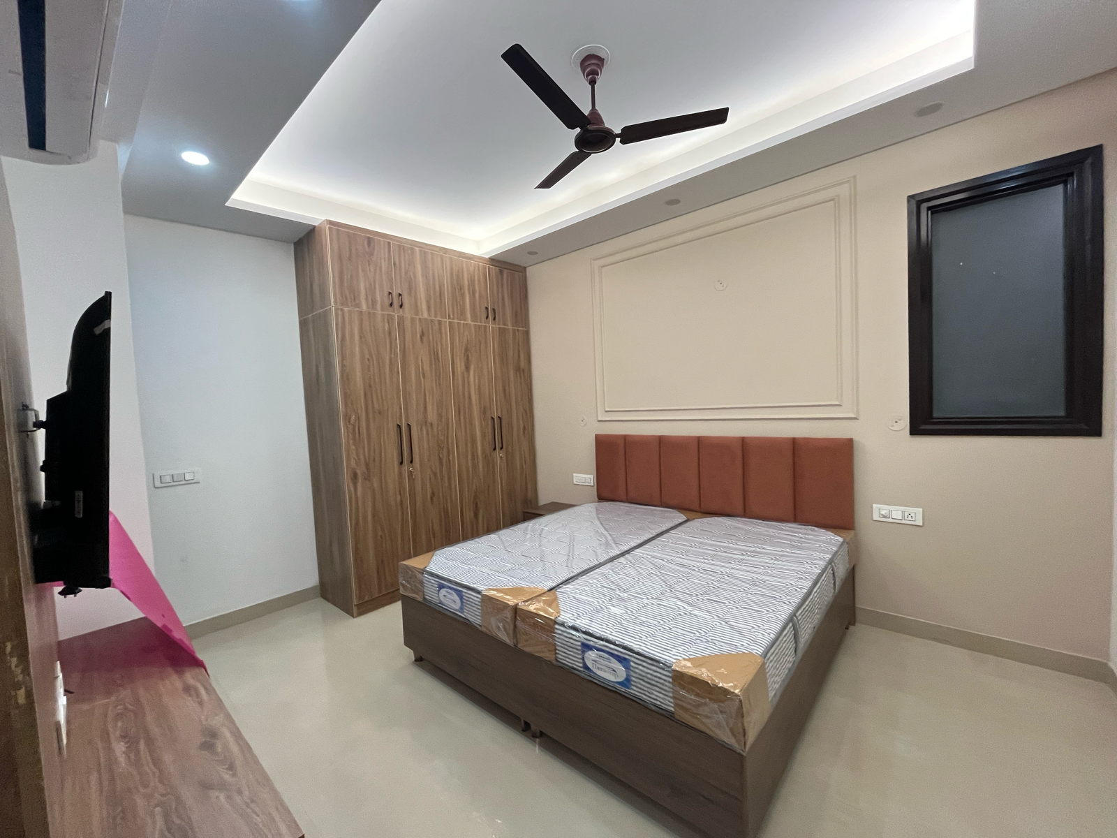 1 BHK Builder Floor For Rent in Ansal Sushant Lok I