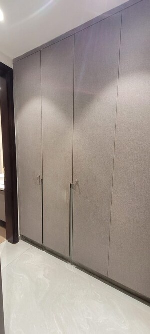 Furnished Amenities in 3 BHK Builder Floor at East of Kailash Block-B RWA, East Of Kailash – for Rent