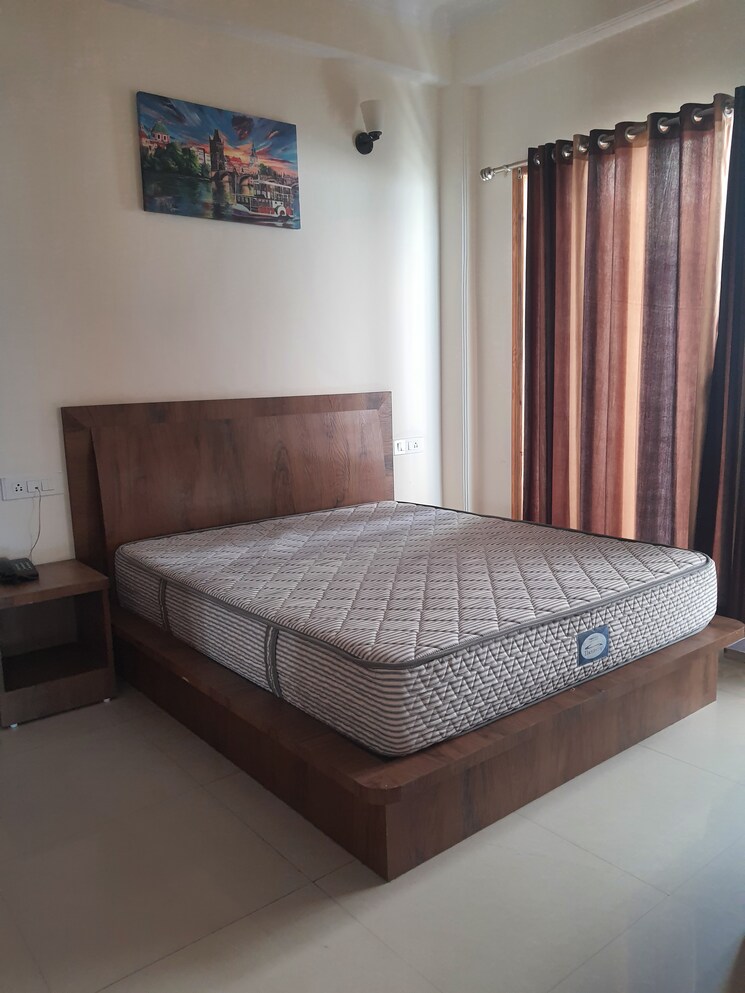 Bedroom, malyana 6+ Bedroom 5000 Sq.Ft. Independent House In Malyana Shimla 9587707