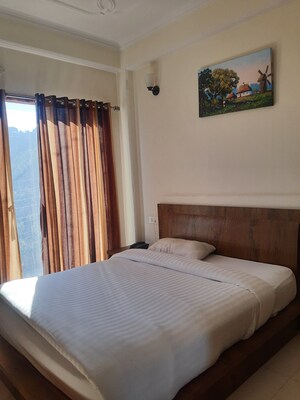 Master Bedroom in 6+ BHK Independent House at Malyana – for Sale