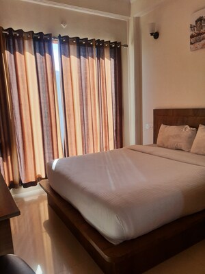 6+ BHK Independent House For Sale in Malyana