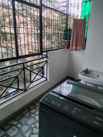 Balcony in 1 BHK Builder Floor at Vaishali Sector 4 – for Rent