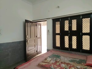 Bedroom in 4 BHK Builder Floor at Alaknanda – for Rent